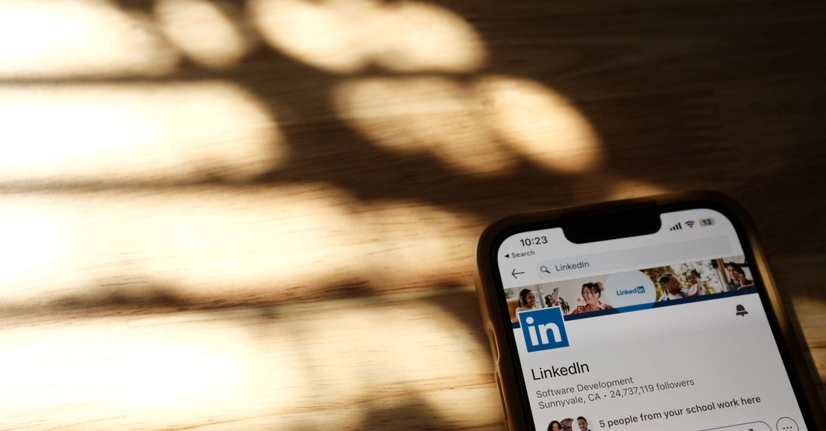 Free Course on Building a Digital Identity on LinkedIn and Creating a ...