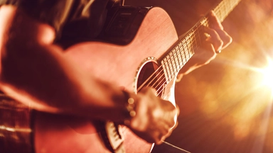 Online Course from Udemy: Complete Guitar Lessons System - Beginner to Advanced