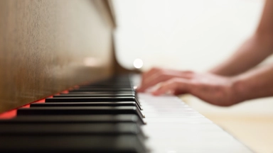 Online Course by Udemy : Pianoforall - Incredible New Way To Learn Piano & Keyboard