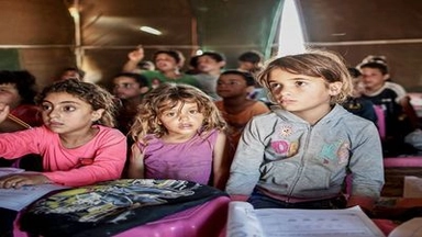 دورة تدريبية مجانية عبر الإنترنت للمعلمين حول كيفية تعليم الأطفال والشباب اللاجئين