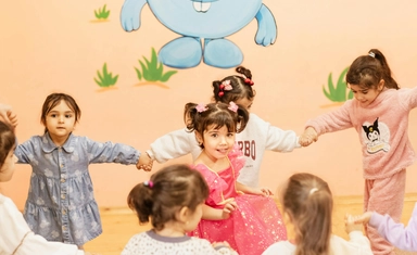 تدريب UNICEF في قطر 2026 بمجال التعليم وإدارة البرامج للأطفال والشباب