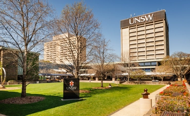منحة في جامعة UNSW ممولة لدراسة البكالوريوس والماجستير في استراليا