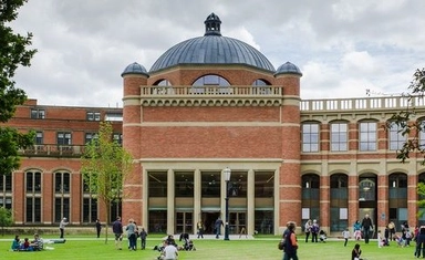 منح ماجستير للأفريقيين في الأعمال من جامعة Birmingham في بريطانيا
