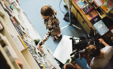 مسابقة قصص قصيرة عن القطط في المملكة المتحدة 2026