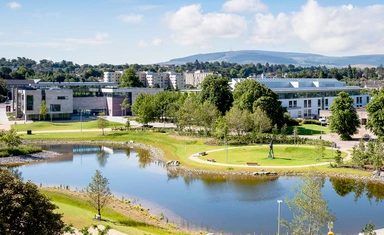 منحة دكتوراه ممولة  في أيرلندا 2026 بجامعة UCD بقيمة 30,000 يورو سنويًا