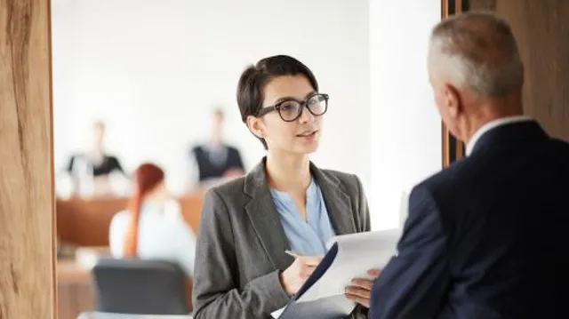 دورة مجانية عبر الإنترنت من Journalism Courses: التقارير الاستقصائية في العصر الرقمي