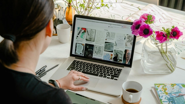 Free Online Course Themed “Graphic Design Workshops Using Photoshop Accredited with a Certificate” by M3aarf