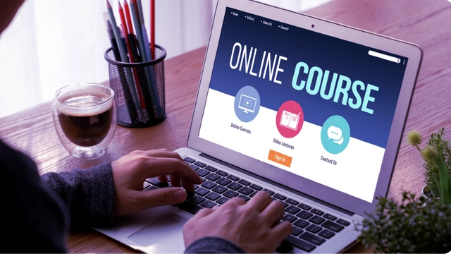 Online Course Entitled Measuring and Enhancing Social Media Marketing Campaigns from Coursera