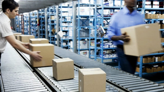 Free Online Course from Oxford Home Study Centre: Warehouse & Material Handling