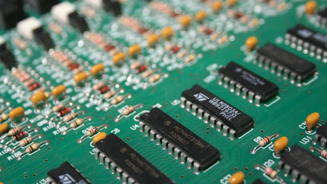 Free Online Course by Coursera: Introduction to Electronics