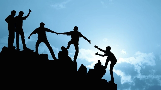 دورة عبر الإنترنت في القيادة وإدارة التغيير لخلق قيمة عامة