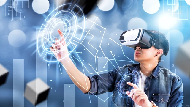 Free Online Course from Future Learn: Introduction to Virtual, Augmented and Mixed Reality