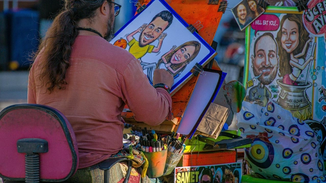Online Course by Kun Academy on Caricature Drawing