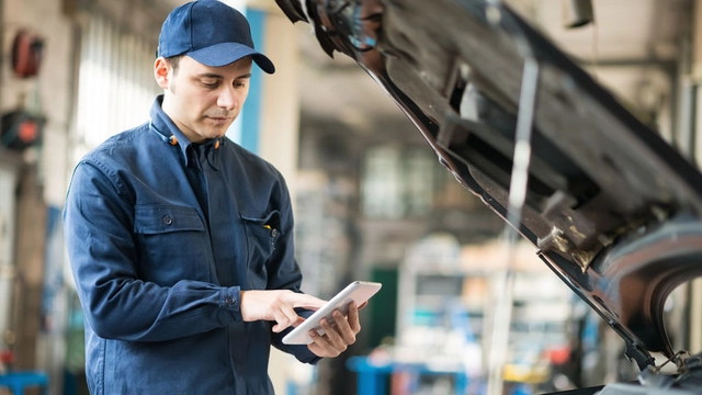 Free Online Course on Alison: Auto Service Technician