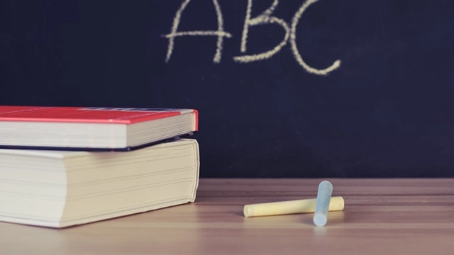 دورة مجانية عبر الانترنت لتعليم اللغة الانجليزية للدراسة الاكاديمية