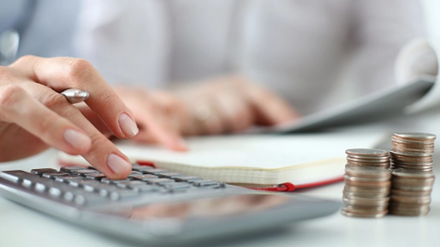 Free Online Course in Financial Literacy from Abdulla Al Ghurair Foundation for Education