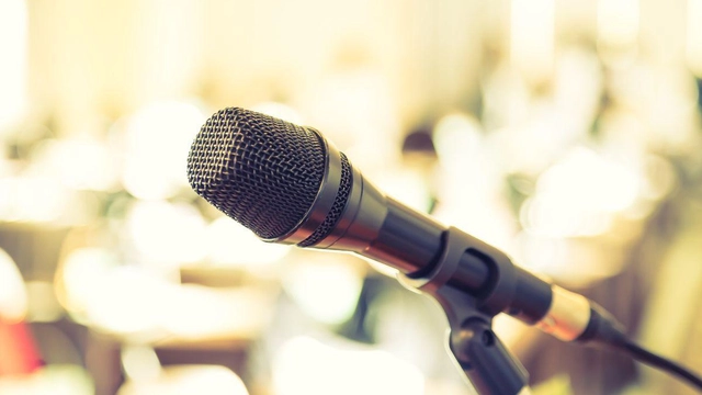Free Online Course in Public Speaking and how to Speak with Confidence from Abdulla Al Ghurair Foundation for Education