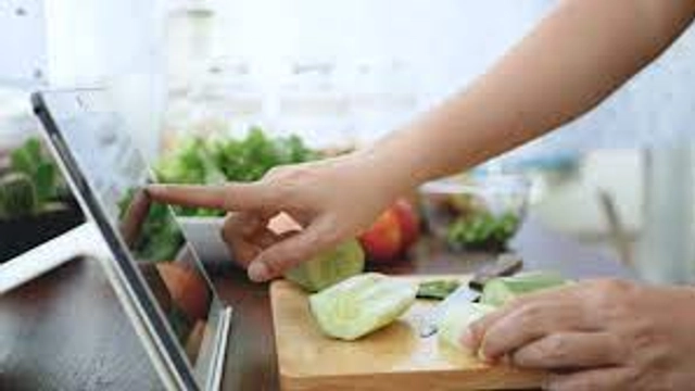 Online Course on Future Learn: A Beginner’s Guide to Basic Cooking Skills