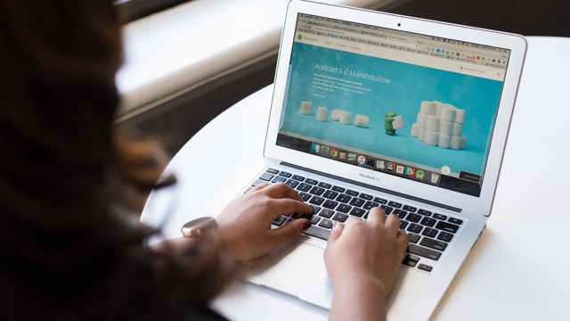 Free Online Course by Learn From Fiverr: Stories That Sell: 7 Secrets To Create Killer Content