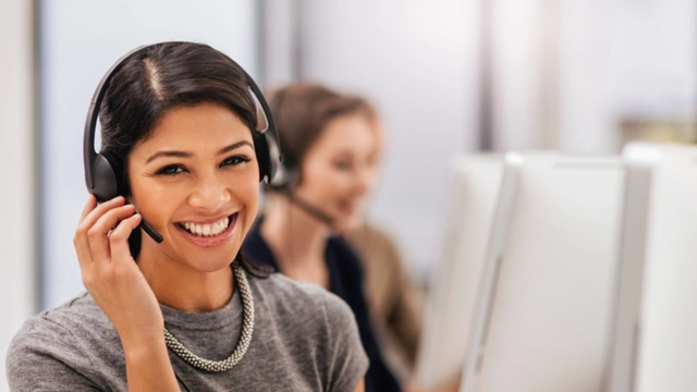 Free Online Course from Oxford Home Study Center: Customer Service