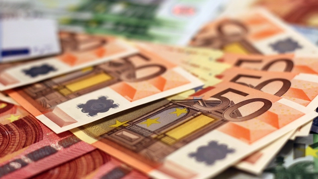 Free Online Course Themed on Microeconomics Principles offered by Coursera
