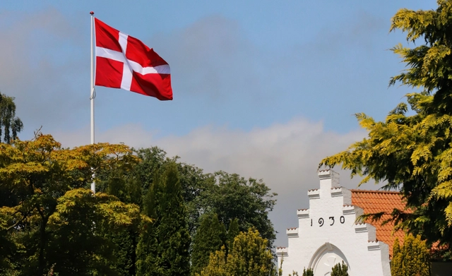 Danish Arts Foundation Curatorial Research Grant in Denmark 2026