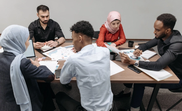 Human Resources Development Fund Offers the Professional Experience Program for Students in Saudi Arabia