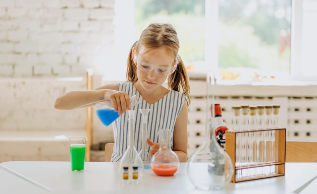 وظيفة مدرس علوم في GEMS FirstPoint School بدبي براتب معفى من الضرائب