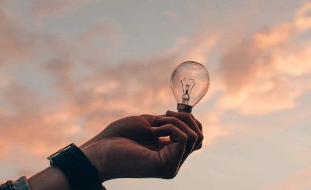حاضنة الحلول الاجتماعية المبتكرة في السعودية لدعم المشاريع والأفكار المجتمعية