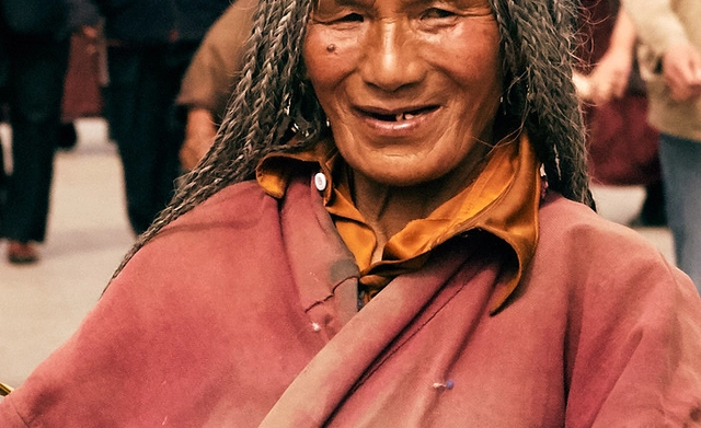 Photocrowd Competition for People Photography and a Chance to Win Valued Prizes