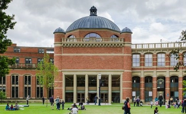 منح ماجستير للأفريقيين في الأعمال من جامعة Birmingham في بريطانيا