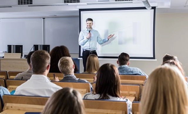 برنامج فولبرايت لتدريس اللغة العربية في الولايات المتحدة 2026