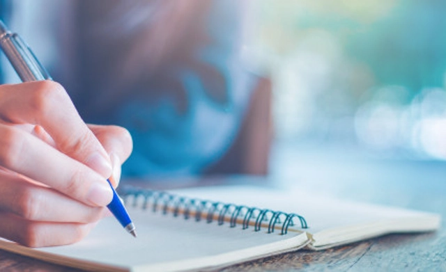 مسابقة كتابية مقدمة من Inkshares وفرصة نشر الكتاب الفائز لعام 2021