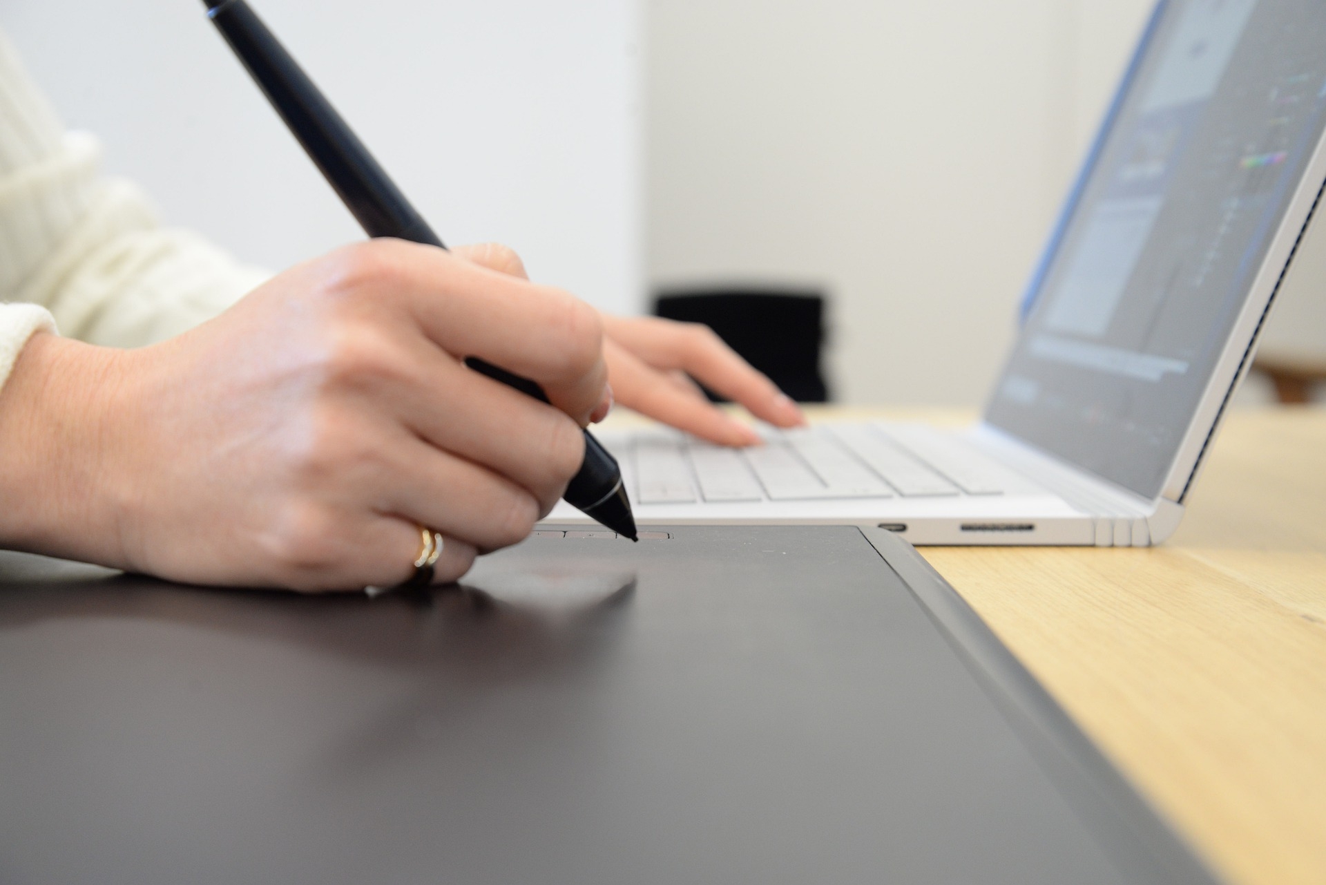 Volunteer Online with UN: Graphic design and video editing