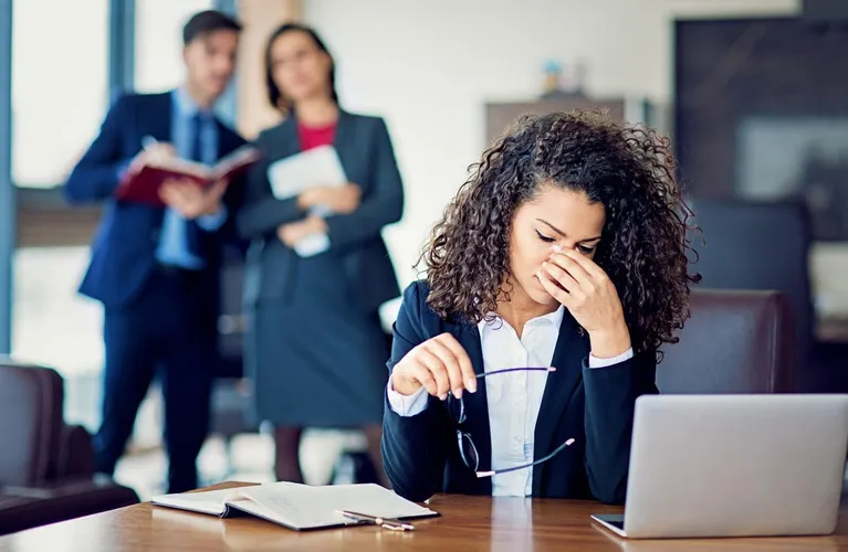 Signs of a Toxic Work Environment